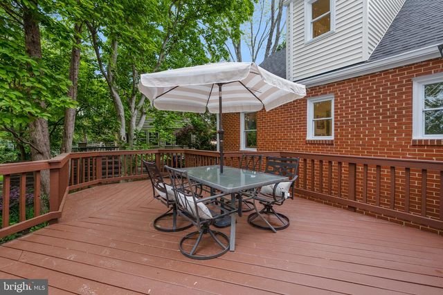 302 S WEST ST, Falls Church, VA 22046