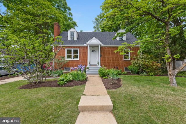 302 S WEST ST, Falls Church, VA 22046