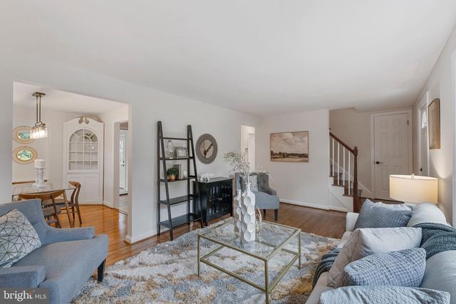 302 S WEST ST, Falls Church, VA 22046