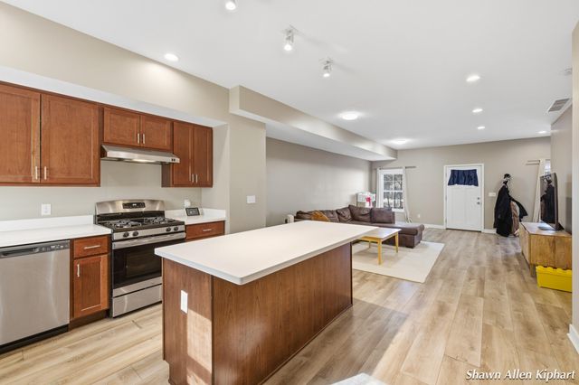 164 Wexford Street Se, City Of Wyoming, MI 49548