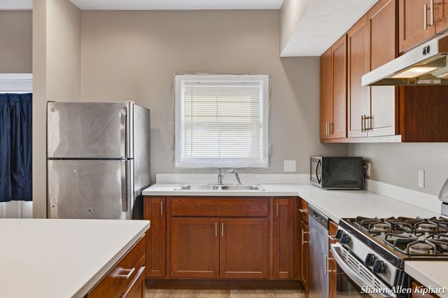 164 Wexford Street Se, City Of Wyoming, MI 49548