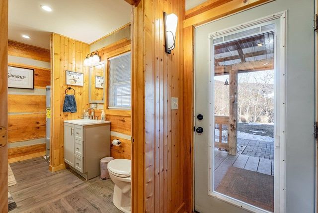 147 BEAR RIDGE RD, Milam, WV 26838