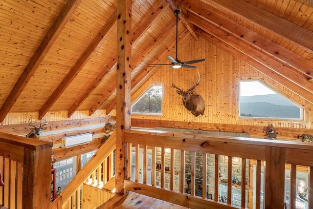 147 BEAR RIDGE RD, Milam, WV 26838