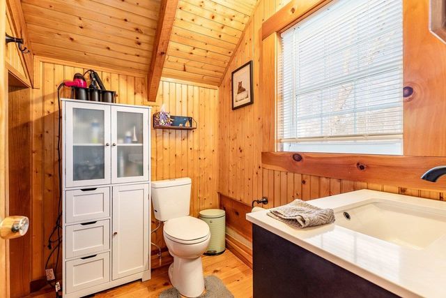 147 BEAR RIDGE RD, Milam, WV 26838