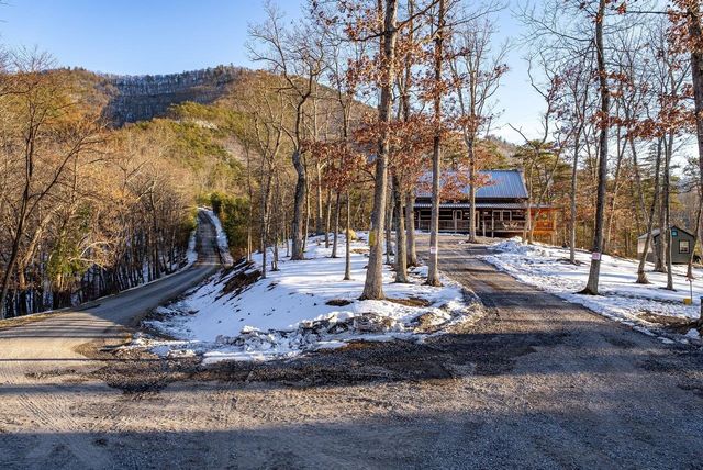 147 BEAR RIDGE RD, Milam, WV 26838