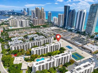17011 N Bay Rd 801, Sunny Isles Beach, FL 33160