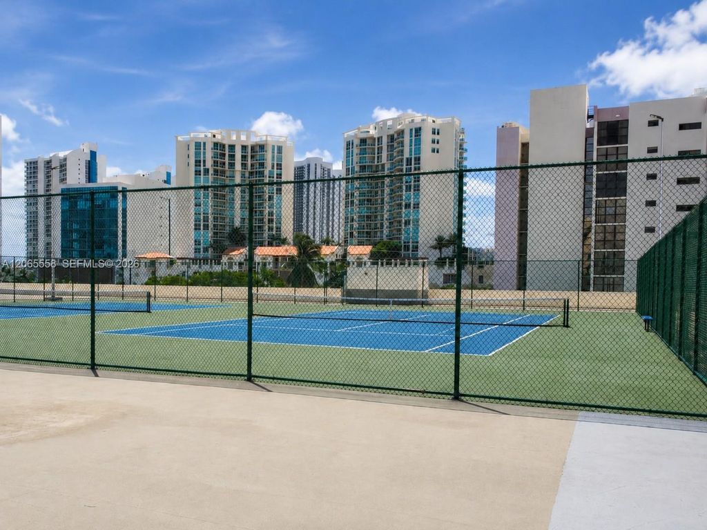 Image 24 of property listing at 17011 N Bay Rd 801, Sunny Isles Beach, FL 33160