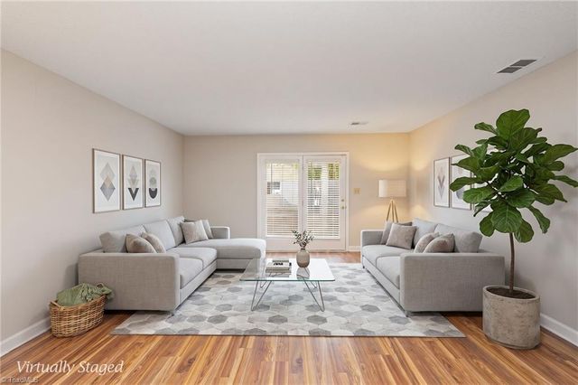 5910 King Charles Court, Clemmons, NC 27012