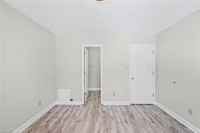5910 King Charles Court, Clemmons, NC 27012