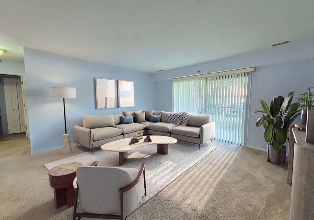 21W581 North Avenue 26, Lombard, IL 60148