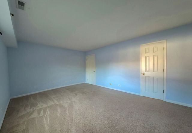 21W581 North Avenue 26, Lombard, IL 60148