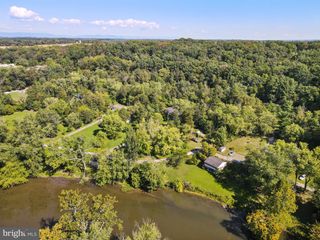 13726 HOPPS LANDING RD, Hagerstown, MD 21740