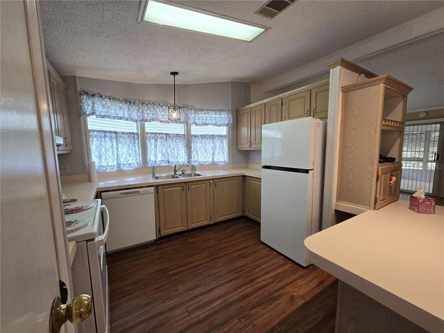 4122 GREENBLUFF ROAD 821, Zellwood, FL 32798