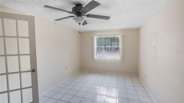 16003 SHAREWOOD DRIVE, Tampa, FL 33618