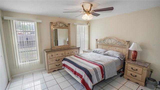 16003 SHAREWOOD DRIVE, Tampa, FL 33618