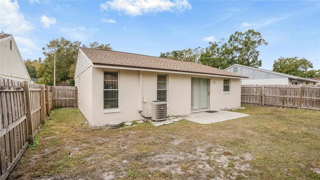 16003 SHAREWOOD DRIVE, Tampa, FL 33618