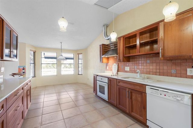 3203 JOHN ANDERSON DRIVE, Ormond Beach, FL 32176