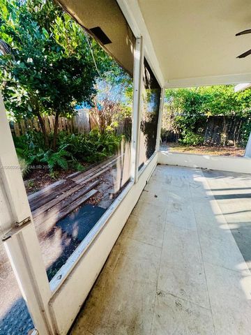 2051 NE 25th Ave, Pompano Beach, FL 33062