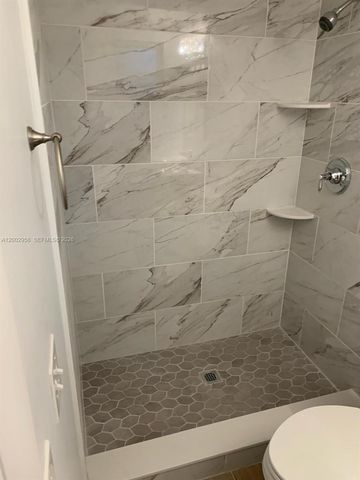 2051 NE 25th Ave, Pompano Beach, FL 33062