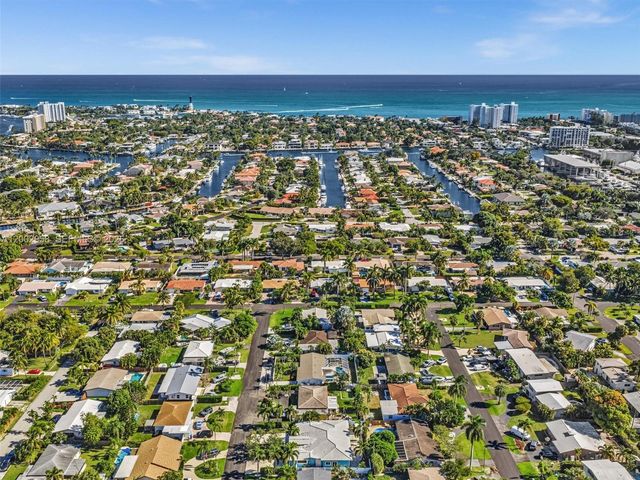 2051 NE 25th Ave, Pompano Beach, FL 33062
