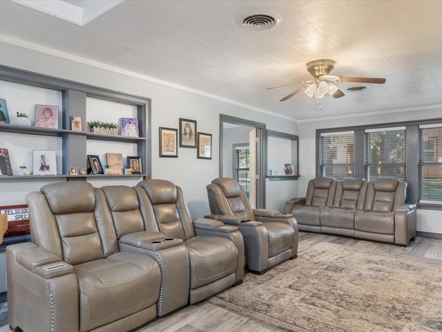 3002 Mecca Street, Fort Worth, TX 76119