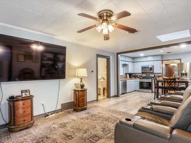 3002 Mecca Street, Fort Worth, TX 76119