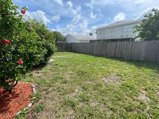 3056 Green Turtle Place, Margate, FL 33063