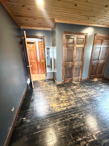 1030 Crescent Court, Round Lake Beach, IL 60073