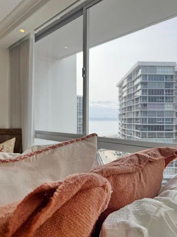1770 Avenida Del Mundo 809, Coronado, CA 92118