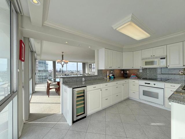 1770 Avenida Del Mundo 809, Coronado, CA 92118