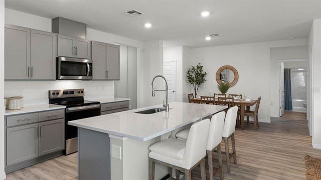 33624 SEATTLE SLEW DRIVE, Sorrento, FL 32776