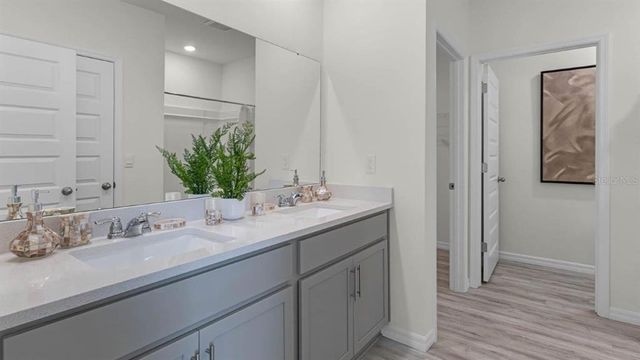 33624 SEATTLE SLEW DRIVE, Sorrento, FL 32776