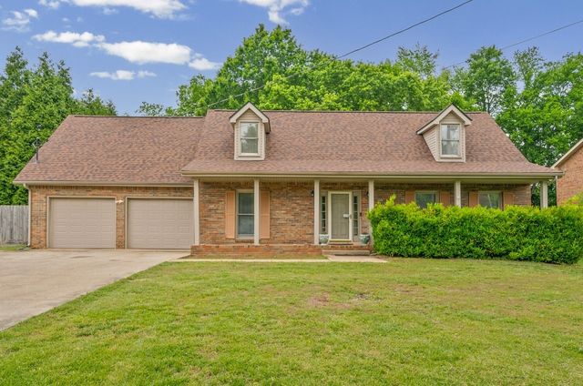 264 Cheshire Rd, Clarksville, TN 37043