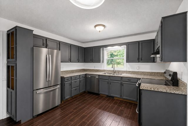 264 Cheshire Rd, Clarksville, TN 37043