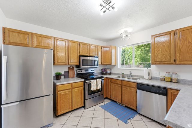 604 S 640 W, Lehi, UT 84043
