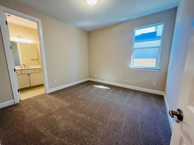 544 Raleigh DR, Georgetown, TX 78633