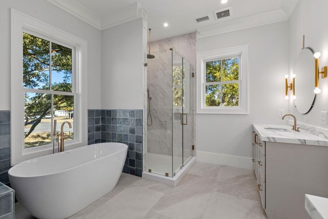 2923 Middle Street, Sullivans Island, SC 29482