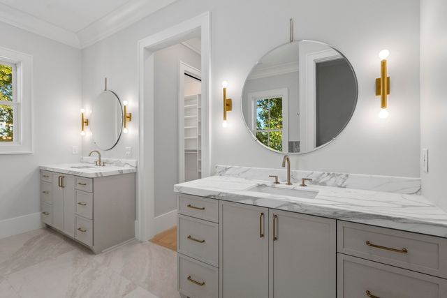 2923 Middle Street, Sullivans Island, SC 29482