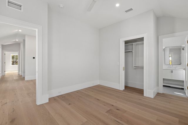 2923 Middle Street, Sullivans Island, SC 29482