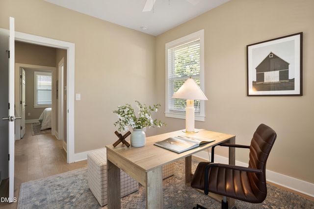 320 Gray Avenue C, Durham, NC 27701