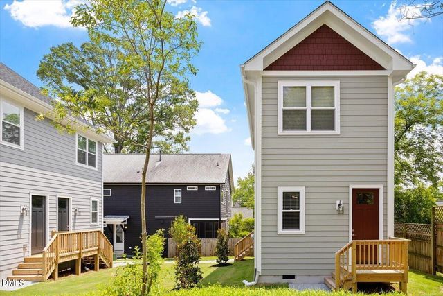 320 Gray Avenue C, Durham, NC 27701