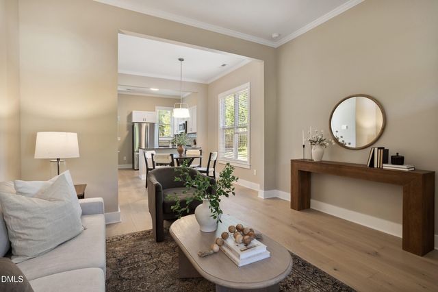 320 Gray Avenue C, Durham, NC 27701