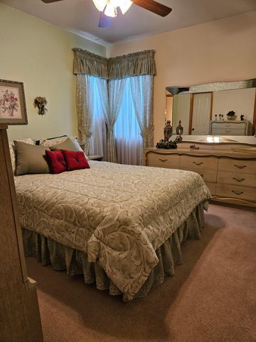 40 La Bajada Road, Los Lunas, NM 87031