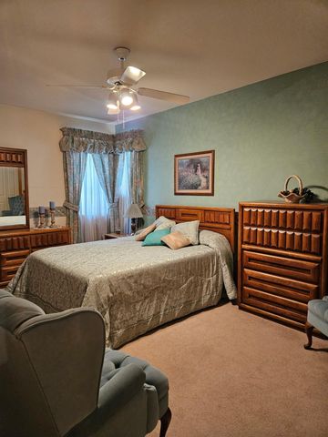 40 La Bajada Road, Los Lunas, NM 87031