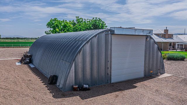 40 LA BAJADA Road, Los Lunas, NM 87031