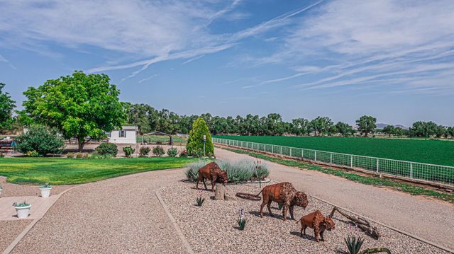 40 LA BAJADA Road, Los Lunas, NM 87031