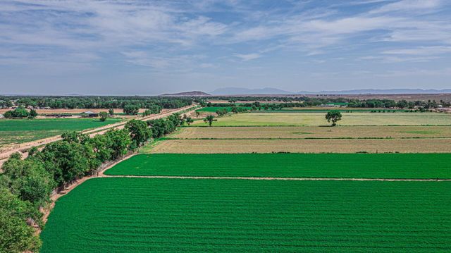 40 LA BAJADA Road, Los Lunas, NM 87031