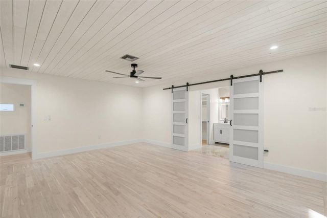 4916 HIDDEN OAKS TRAIL, Sarasota, FL 34232