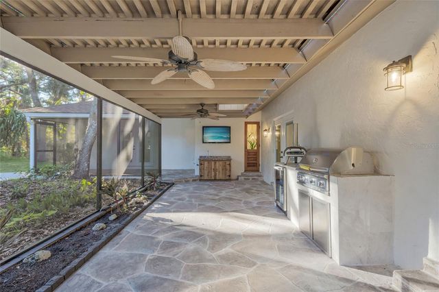 4916 HIDDEN OAKS TRAIL, Sarasota, FL 34232