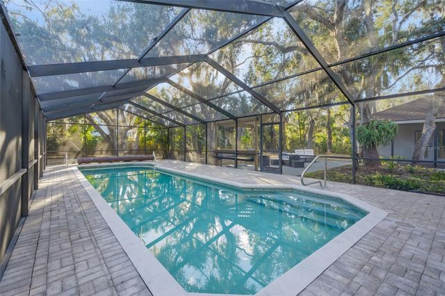 4916 HIDDEN OAKS TRAIL, Sarasota, FL 34232